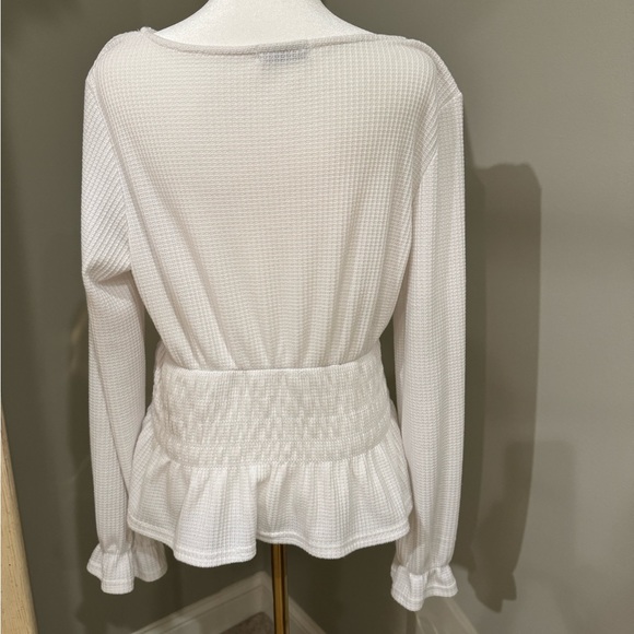 Paper Crane Thermal Waffle White Top - Picture 4 of 10